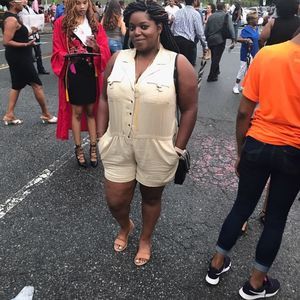 Meet your Posher, Yalonda